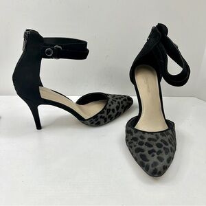 Banana Republic Factory Leopard Print Calf Hair Ankle Strap Heels Size 7.5